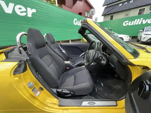 ダイハツ コペン アクティブトップ 東京都 2002(平14)年 4.6万km ジョーヌイエロー ワンオーナー/禁煙車/Gパック/・プロジェクター式HIDヘッドランプ/・イモビライザー/・MD/CD/・2スピーカー/アクティブトップ/ブラックファブリックシート/純正アルミホイール/純正フロアマット/リモコンキー/スペアキー×1