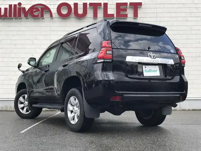トヨタ ランドクルーザー プラド TX Lパッケージ 富山県 2019(平31)年 6.4万km ブラック 4WD/サンルーフ/社外ナビ/フルセグTV/Bluetooth/ドライブレコーダー/プリクラッシュセーフティ/コーナーセンサー/レーンキープアシスト/レザーシート/パワーシート/シートヒーター／エアシート/プッシュスタート/スマートキー/LEDヘッドライト/オートライト/ETC