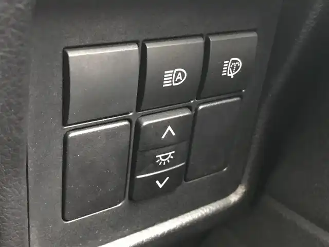 トヨタ ランドクルーザー プラド TX Lパッケージ 富山県 2019(平31)年 6.4万km ブラック 4WD/サンルーフ/社外ナビ/フルセグTV/Bluetooth/ドライブレコーダー/プリクラッシュセーフティ/コーナーセンサー/レーンキープアシスト/レザーシート/パワーシート/シートヒーター／エアシート/プッシュスタート/スマートキー/LEDヘッドライト/オートライト/ETC