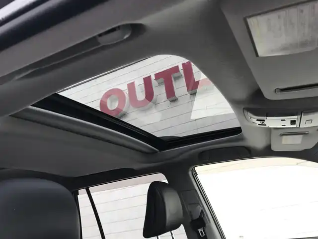 トヨタ ランドクルーザー プラド TX Lパッケージ 富山県 2019(平31)年 6.4万km ブラック 4WD/サンルーフ/社外ナビ/フルセグTV/Bluetooth/ドライブレコーダー/プリクラッシュセーフティ/コーナーセンサー/レーンキープアシスト/レザーシート/パワーシート/シートヒーター／エアシート/プッシュスタート/スマートキー/LEDヘッドライト/オートライト/ETC