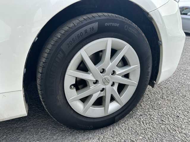 トヨタ プリウス α S 茨城県 2014(平26)年 9.9万km ホワイトパールクリスタルシャイン 純正SDナビ(NSZT-W62G)/　【フルセグ/Bluetooth/CD/DVD/SD】/バックカメラ/ビルトインETC/オートライト/フォグライト/ヘッドライトレベライザー/ステアリングスイッチ/電動格納ミラー/取扱説明書/新車時保証書