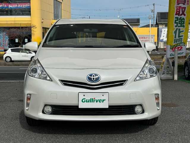 トヨタ プリウス α S 茨城県 2014(平26)年 9.9万km ホワイトパールクリスタルシャイン 純正SDナビ(NSZT-W62G)/　【フルセグ/Bluetooth/CD/DVD/SD】/バックカメラ/ビルトインETC/オートライト/フォグライト/ヘッドライトレベライザー/ステアリングスイッチ/電動格納ミラー/取扱説明書/新車時保証書