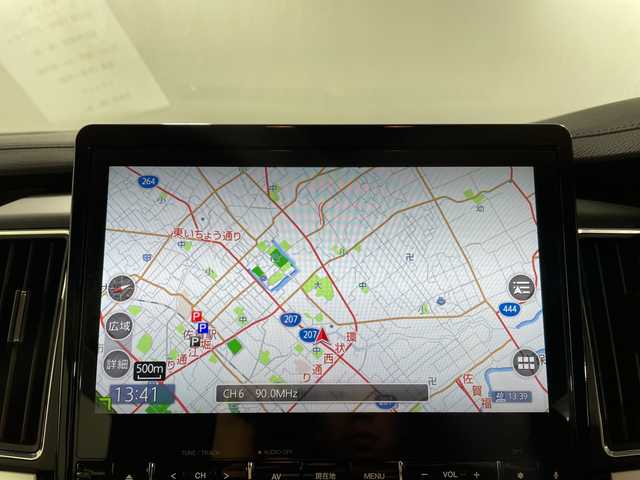 三菱 デリカＤ：５ ジャスパー 佐賀県 2023(令5)年 1万km グラファイトグレーメタリック/ブラックマイカ ・純正１０．１型ナビ　/・全方位カメラ　/・ドラレコ　/・ＥＴＣ　/・フルセグTV/・クルコン/・ブラインドスポットモニター　/・レーンキープ　/・コーナーセンサー　/・横滑り防止　/・衝突軽減　/・アイドリングストップ　/・両側パワスラ　/・パワーバックドア/・パワーシート　/・ハーフレザー/・シートヒーター/・パドルシフト/・電動パーキングブレーキ/・ブレーキホールド/・社外フロアマット/・純正18インチアルミ/・電格ミラー