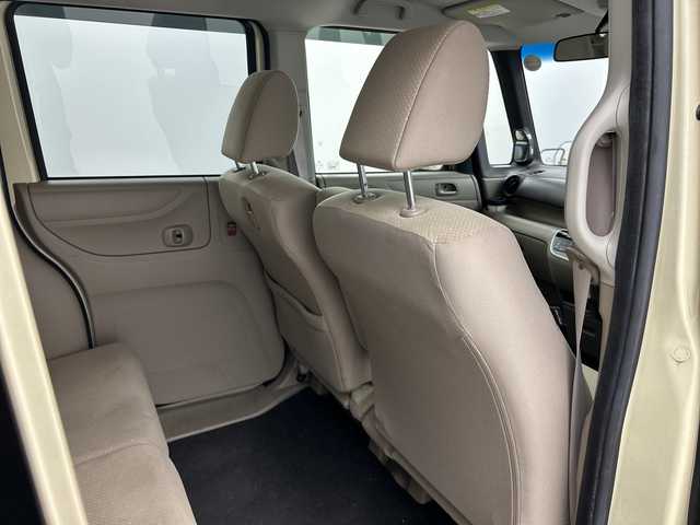 ホンダ Ｎ ＢＯＸ G Lパッケージ 兵庫県 2012(平24)年 4.7万km ヒダマリアイボリーパール ・純正ナビ（CD・DVD・SD・USB）/・バックカメラ/・片側パワースライドドア/・プッシュスタート/・スマートキー/・スペアキー/・ヘッドライトレベライザー/・電動格納ミラー/・純正フロアマット/・ドアバイザー