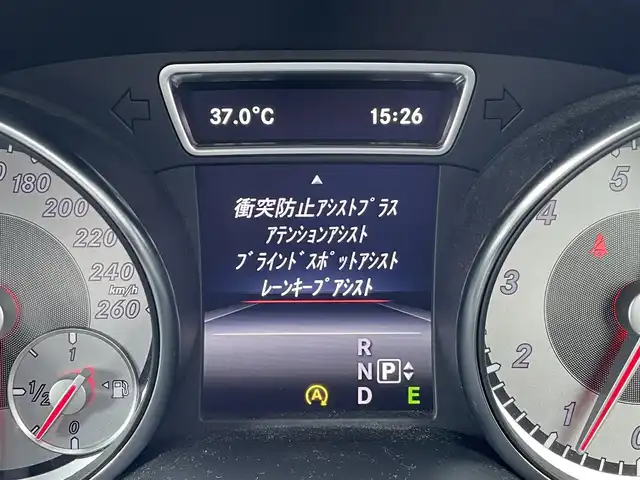 車両画像10