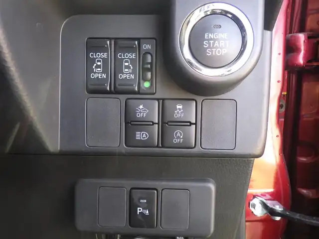 トヨタ ルーミー カスタムG－T 千葉県 2019(平31)年 3.4万km ブラックマイカメタリック/ファイアークォーツレッドメタリック スマートアシストIII/クルーズコントロール/エコアイドル/両側パワースライドドア/9インチ純正SDナビ/地デジTV/【DVD/CD再生機能】/パノラマモニター/ドライブレコーダー（前後撮影）/革巻きステアリング/ステアリングスイッチ/ETC（2.0）/LEDヘッドライト/ウインカーミラー/純正15インチアルミホイル/サイド/カーテンエアバッグ/キーフリーシステム