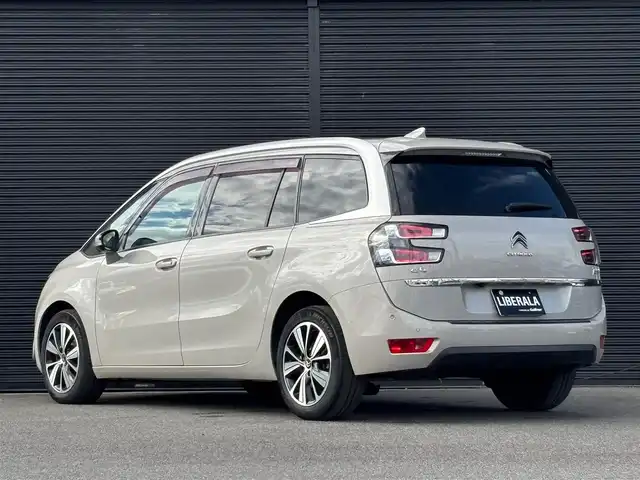 シトロエン グランドＣ４ピカソ ワイルドブルー 山梨県 2018(平30)年 3.3万km サーブル ワイルドブルー限定120台/純正ナビ（BT/USB/フルセグTV）/全周囲カメラ/アダプティブクルーズコントロール/パノラミックガラスルーフ/アクティブセーフティブレーキ/レーンキープアシスト/ブラインドスポットモニター/インテリジェントハイビーム/プッシュスタート/スマートキー/電動リアゲート/ETC/パドルシフト/ルーフレール/アイドリングストップ/スペアキー