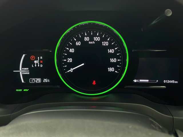 ホンダ ヴェゼル ハイブリッド Z ホンダセンシング 秋田県 2018(平30)年 1.3万km オーロラアメジストメタリック ４ＷＤ/衝突軽減システム（ホンダセンシング）/社外ＳＤナビ/(AM/FM・CD/DVD/フルセグＴＶ/BT)/バックカメラ/寒冷地仕様/パワーシート（D/N席）/ヒートシーター（D/N席）/レーダークルーズコントロール/パドルシフト/スマートキー/スペアキー/純正フロアマット/オートライト/前後ドライブレコーダー/ＥＴＣ/社外マフラー（ROSSO MODELLO）/取扱説明書