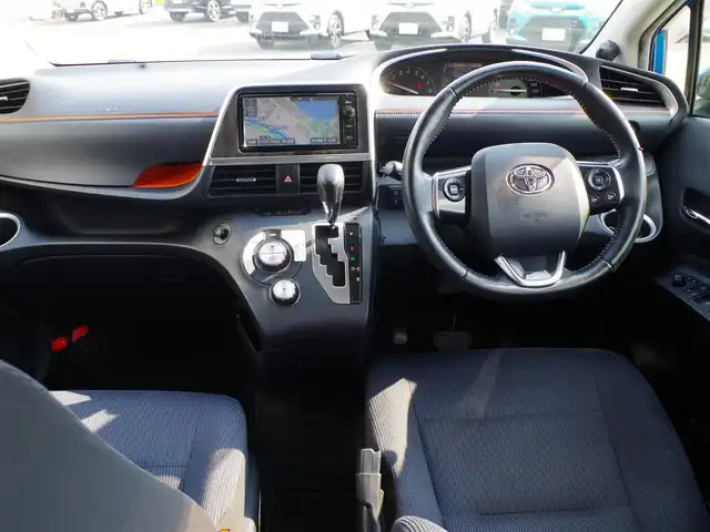 トヨタ シエンタ G 千葉県 2016(平28)年 5.8万km コバルトブルーメタリック Toyota Safety Sense/・プリクラッシュセーフティ/・レーンディパーチャーアラート/・オートハイビーム/両側パワースライドドア/純正SDナビ/地デジTV/【DVD/CD再生機能　Bluetooth接続】/バックカメラ/ドライブレコーダー（前後撮影）/革巻きステアリング/ステアリングスイッチ/ETC/LEDヘッドライト/フォグライト/ウインカーミラー/社外16インチアルミホイル/スマートキー
