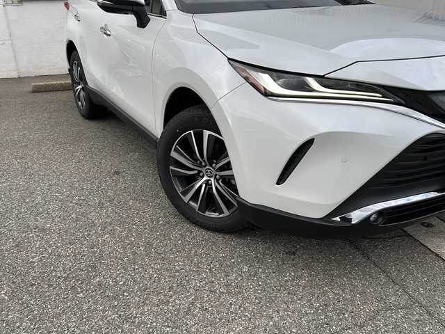 トヨタ ハリアー G 富山県 2023(令5)年 1万km プラチナホワイトパールマイカ ワンオーナー/スマートキー×２/ハーフレザーシート/メーカーオプションナビ/BT/WiFi接続/デジタルインナーミラー/ビルトインETC2.0/パワーバッグドア/衝突安全ブレーキ/オートハイビーム/レーンキープ/BSM/前後ドラレコ(DR501-FR)/電格ウィンカーミラー/パワーシート/プッシュスタート/オートリトラミラー/ドアミラーヒーター/LEDヘッドライト/フォグ/ステアリングスイッチ/電動Pブレーキ/naoeX/保証書・取説