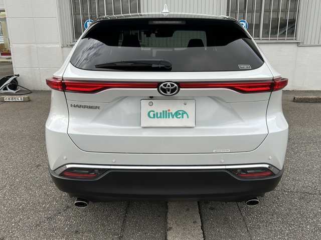 トヨタ ハリアー G 富山県 2023(令5)年 1万km プラチナホワイトパールマイカ ワンオーナー/スマートキー×２/ハーフレザーシート/メーカーオプションナビ/BT/WiFi接続/デジタルインナーミラー/ビルトインETC2.0/パワーバッグドア/衝突安全ブレーキ/オートハイビーム/レーンキープ/BSM/前後ドラレコ(DR501-FR)/電格ウィンカーミラー/パワーシート/プッシュスタート/オートリトラミラー/ドアミラーヒーター/LEDヘッドライト/フォグ/ステアリングスイッチ/電動Pブレーキ/naoeX/保証書・取説