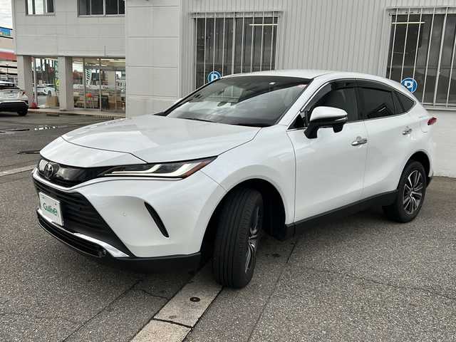 トヨタ ハリアー G 富山県 2023(令5)年 1万km プラチナホワイトパールマイカ ワンオーナー/スマートキー×２/ハーフレザーシート/メーカーオプションナビ/BT/WiFi接続/デジタルインナーミラー/ビルトインETC2.0/パワーバッグドア/衝突安全ブレーキ/オートハイビーム/レーンキープ/BSM/前後ドラレコ(DR501-FR)/電格ウィンカーミラー/パワーシート/プッシュスタート/オートリトラミラー/ドアミラーヒーター/LEDヘッドライト/フォグ/ステアリングスイッチ/電動Pブレーキ/naoeX/保証書・取説