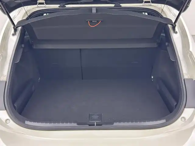 トヨタ カローラ スポーツ G Z 岡山県 2018(平30)年 4.9万km ホワイトパールクリスタルシャイン TRDエアロ/純正9インチナビ NSZT-Y66T/地デジ/Bluetooth/DVD/CD/バックカメラ /セーフティセンス /レーダークルーズコントロール/LEDヘッドライト/オートライト/オートハイビーム /プッシュスタート /スマートキー/ビルトインETC/BSM/HUD/パドルシフト /純正前ドラレコ /コーナーセンサー /純正18インチアルミホイール