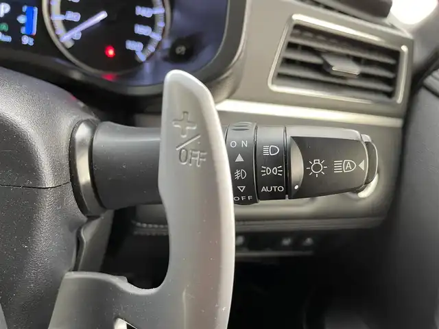 三菱 デリカＤ：５ P 福井県 2023(令5)年 2.1万km ホワイトダイヤモンド 純正１０．１型ナビ/Ｅ－アシスト/ブラインドスポットモニター/マルチアラウンドビューモニター/ステアリングヒーター/両側パワースライドドア/電動リアゲート/シートヒーター/パワーシート/ETC