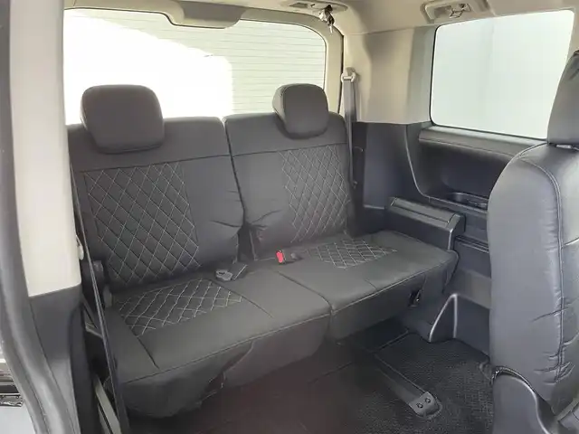 三菱 デリカＤ：５ P 福井県 2023(令5)年 2.1万km ホワイトダイヤモンド 純正１０．１型ナビ/Ｅ－アシスト/ブラインドスポットモニター/マルチアラウンドビューモニター/ステアリングヒーター/両側パワースライドドア/電動リアゲート/シートヒーター/パワーシート/ETC