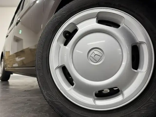ホンダ Ｎ ＯＮＥ G Lパッケージ 三重県 2012(平24)年 9.6万km プレミアムディープモカパール ガソリン/FF/インパネCVT/イクリプス 7インチナビ AVN558HD/（AM/FM/CD/DVD/MUSIC JUKE/iPod/VTR/AUX）/ETC/安全/VSA/●ABS：アンチロックブレーキシステム/●TCS：トラクションコントロールシステム/●横すべり抑制/・ヒルスタートアシスト機能（坂道発進支援）/装備/・プロジェクタータイプディスチャージヘッドライト〈HID〉 /・オートライトシステム/・フルオートエアコン/・カーテンエアバッグシステム（前席/後席対応）/・電動格納ドアミラー（LEDウインカーランプ付）/・プッシュスタート/・14インチスチールホイール＋純正ホイールキャップ/・スマートキー