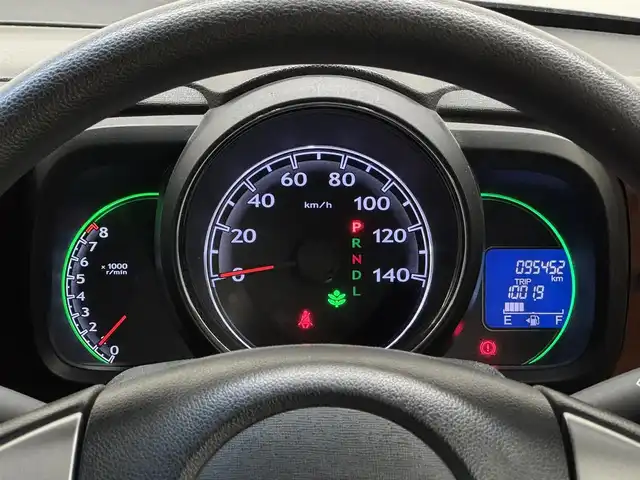 ホンダ Ｎ ＯＮＥ G Lパッケージ 三重県 2012(平24)年 9.6万km プレミアムディープモカパール ガソリン/FF/インパネCVT/イクリプス 7インチナビ AVN558HD/（AM/FM/CD/DVD/MUSIC JUKE/iPod/VTR/AUX）/ETC/安全/VSA/●ABS：アンチロックブレーキシステム/●TCS：トラクションコントロールシステム/●横すべり抑制/・ヒルスタートアシスト機能（坂道発進支援）/装備/・プロジェクタータイプディスチャージヘッドライト〈HID〉 /・オートライトシステム/・フルオートエアコン/・カーテンエアバッグシステム（前席/後席対応）/・電動格納ドアミラー（LEDウインカーランプ付）/・プッシュスタート/・14インチスチールホイール＋純正ホイールキャップ/・スマートキー