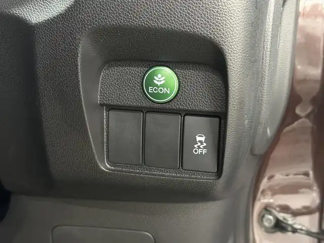 ホンダ Ｎ ＯＮＥ G Lパッケージ 三重県 2012(平24)年 9.6万km プレミアムディープモカパール ガソリン/FF/インパネCVT/イクリプス 7インチナビ AVN558HD/（AM/FM/CD/DVD/MUSIC JUKE/iPod/VTR/AUX）/ETC/安全/VSA/●ABS：アンチロックブレーキシステム/●TCS：トラクションコントロールシステム/●横すべり抑制/・ヒルスタートアシスト機能（坂道発進支援）/装備/・プロジェクタータイプディスチャージヘッドライト〈HID〉 /・オートライトシステム/・フルオートエアコン/・カーテンエアバッグシステム（前席/後席対応）/・電動格納ドアミラー（LEDウインカーランプ付）/・プッシュスタート/・14インチスチールホイール＋純正ホイールキャップ/・スマートキー