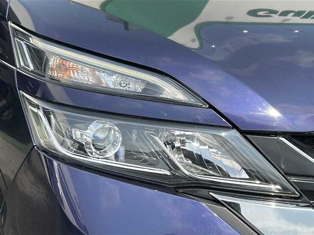 日産 セレナ ハイウェイスター プロパイロットED 京都府 2016(平28)年 8.4万km アズライトブルー バックカメラ　ＥＴＣ　両側電動スライド　純正ＳＤナビ　フルセグテレビ　後席モニター　ＬＥＤヘッドライト　クルーズコントロール　追従走行　プロパイロット　３列シート　ウォークスルー　前後コーナーセンサー
