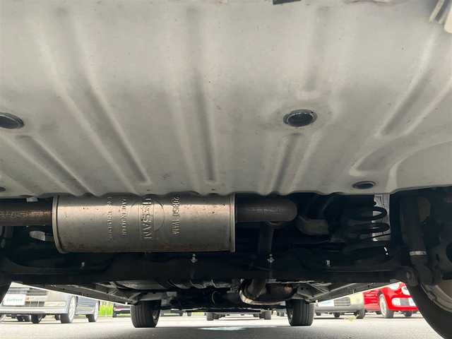 日産 セレナ ハイウェイS S HV Aセーフ 静岡県 2014(平26)年 6.8万km ブリリアントホワイトパール エンジンスタートボタン/パワースライドドア/パワーウィンドウ/取扱説明書/アイドリングストップ/スマートキー/スペアキー１本/Wオートエアコン/クルーズコントロール/フリップダウンモニター/純正ETC/純正SDナビ（CD/DVD/フルセグ）/全方位カメラ/三列シート/ウォークスルー/純正フロアマット/純正アルミホイール/左側パワースライドドア/右側スライドドア/ABS/横滑り防止装置/レーンキープアシスト/コーナーセンサー前後/オートライト/LEDヘッドライト/Wエアバック/衝突軽減システム