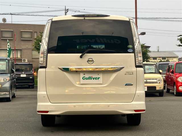 日産 セレナ ハイウェイS S HV Aセーフ 静岡県 2014(平26)年 6.8万km ブリリアントホワイトパール エンジンスタートボタン/パワースライドドア/パワーウィンドウ/取扱説明書/アイドリングストップ/スマートキー/スペアキー１本/Wオートエアコン/クルーズコントロール/フリップダウンモニター/純正ETC/純正SDナビ（CD/DVD/フルセグ）/全方位カメラ/三列シート/ウォークスルー/純正フロアマット/純正アルミホイール/左側パワースライドドア/右側スライドドア/ABS/横滑り防止装置/レーンキープアシスト/コーナーセンサー前後/オートライト/LEDヘッドライト/Wエアバック/衝突軽減システム