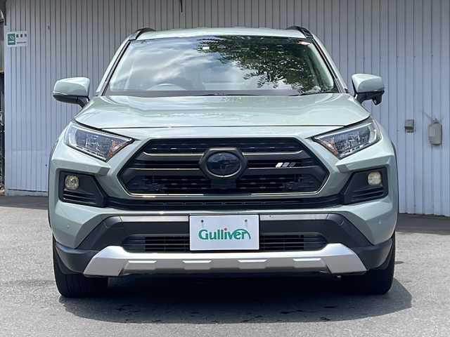 トヨタ ＲＡＶ４ アドベンチャー 長野県 2020(令2)年 5.6万km アーバンカーキ ４WD/Toyota Safety Sense /レザーシート/純正９インチナビフルセグTV/バックカメラ/ビルトインETC/ドライブレコーダー/パワーバックドア/シートヒーター /ステアリングヒーター