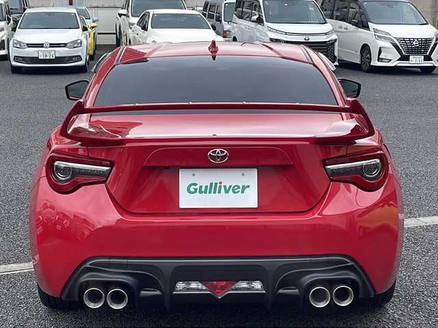 トヨタ ８６ GT 東京都 2016(平28)年 6.1万km ピュアレッド 純正メモリナビ/CD/DVD/BT/バックカメラ/ETC/TRDマフラー/HKSエアクリーナー/ROWANリアスポイラー/フルセグテレビ
