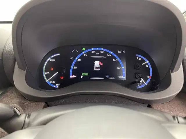 トヨタ ヤリスクロス ハイブリッド Z 福井県 2022(令4)年 1.6万km ブラックマイカ 純正ディスプレイオーディオ（ナビ付）/フルセグ/Bluetooth/Miracast/アラウンドビューモニター/ＴｏｙｏｔａＳａｆｅｔｙＳｅｎｓｅ/・レーダークルーズコントロール/・プリクラッシュセーフティー/・レーントレーシングアシスト/・レーンディパーチャーアラート/・発進遅れ告知機能/パワーバックドア/ETC2.0/パワーシート/シートヒーター/LEDヘッドライト
