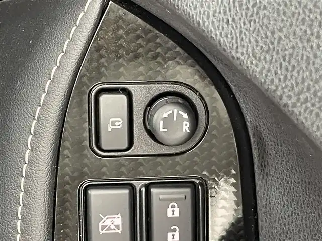 トヨタ ８６ GT 群馬県 2020(令2)年 4.2万km ピュアレッド 社外パナソニックナビ　CN-RE06WD/・CD/DVD/SD/Bluetooth/フルセグTV/＝＝＝＝＝/ＴＲＤエアロ　ＨＫＳマフラー　ＨＫＳサスペンション　７型ナビ　バックカメラ　ドライブレコーダー　ＥＴＣ　ＬＥＤヘッドライト　オートライト　フォグランプ　パドルシフト　スマートキ　プッシュスタート　禁煙
