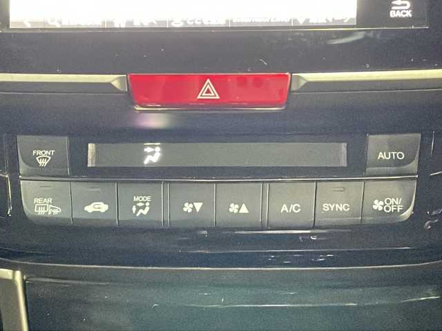 ホンダ アコード ハイブリッド EX 福島県 2018(平30)年 6.1万km ホワイトオーキッドパール 1オーナー　サンルーフ　黒革シート　純正ナビ　バックカメラ　サイドカメラ　前方ドライブレコーダー　クルーズコントロール　ステアリングスイッチ　パドルシフト　革巻きステアリング　ビルトインETC