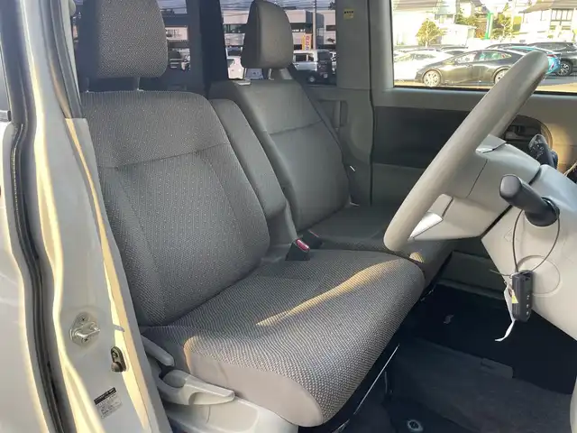 ダイハツ タント X SA Ⅲ 岡山県 2017(平29)年 4.6万km パールホワイトⅢ ケンウッドナビ　MDV-D505BTW　/バックカメラ　/片側パワースライドドア　/ETC/スマートキー　/社外アルミホイール　/シートヒーター　/4WD/純正フロアマット　/ドライブレコーダー　/LEDヘッドライト　/オートマチックハイビーム