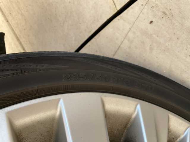 トヨタ ヴェルファイア 2．4Z 愛知県 2014(平26)年 8.3万km ブラック 純正ナビ/フリップダウンモニター/HIDヘッドライト/ETC/バックカメラ/両側パワースライドドア/純正アルミホイール/リアオートエアコン/ステアリングスイッチ/スマートキー/プッシュスタート