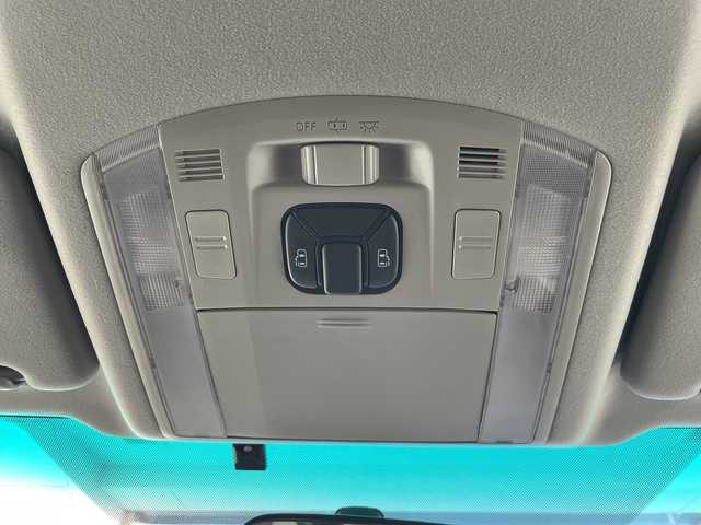 トヨタ ヴェルファイア 2．4Z 愛知県 2014(平26)年 8.3万km ブラック 純正ナビ/フリップダウンモニター/HIDヘッドライト/ETC/バックカメラ/両側パワースライドドア/純正アルミホイール/リアオートエアコン/ステアリングスイッチ/スマートキー/プッシュスタート