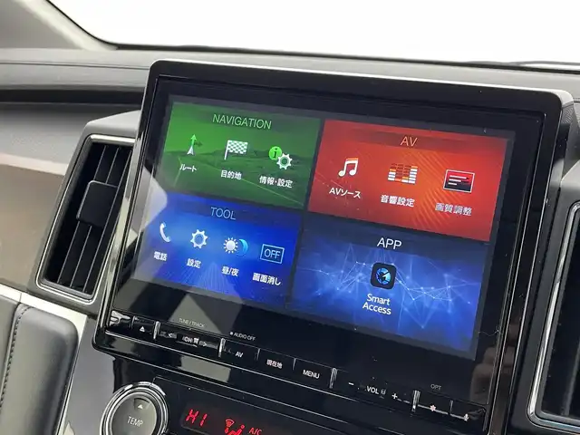 三菱 デリカＤ：５ P 福井県 2023(令5)年 2.1万km ホワイトダイヤモンド ４WD/純正10.1インチナビ/【AM/FM/CD/DVD/Bluetooth/フルセグTV】/【USB】/マルチアラウンドモニター/ETC/両側パワースライドドア/パワーバックドア/パワーシート（運転席）/シートカバー/プッシュスタート/スマートキー/オートライト/LEDヘッドライド/ハンドルヒーター/シートヒーター（運転席/助手席）