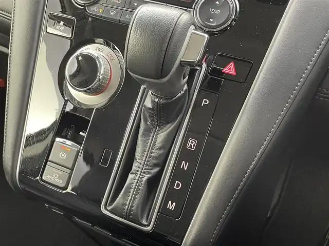 三菱 デリカＤ：５ P 福井県 2023(令5)年 2.1万km ホワイトダイヤモンド ４WD/純正10.1インチナビ/【AM/FM/CD/DVD/Bluetooth/フルセグTV】/【USB】/マルチアラウンドモニター/ETC/両側パワースライドドア/パワーバックドア/パワーシート（運転席）/シートカバー/プッシュスタート/スマートキー/オートライト/LEDヘッドライド/ハンドルヒーター/シートヒーター（運転席/助手席）