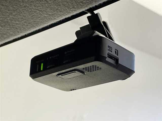 スズキ クロスビー HYBRID MZ 愛知県 2018(平30)年 8.3万km フレイムオレンジパールメタリック/ブラック2トーンルーフ 純正８型ナビ/デュアルセンサーブレーキサポート/パドルシフト/全方位カメラ/パーキングセンサー/フルセグTV/ETC/前後ドライブレコーダー/シートヒーター/LEDオートライト/フォグランプ/フルセグTV/DVD/純正フロアマット/純正アルミホイール/禁煙車