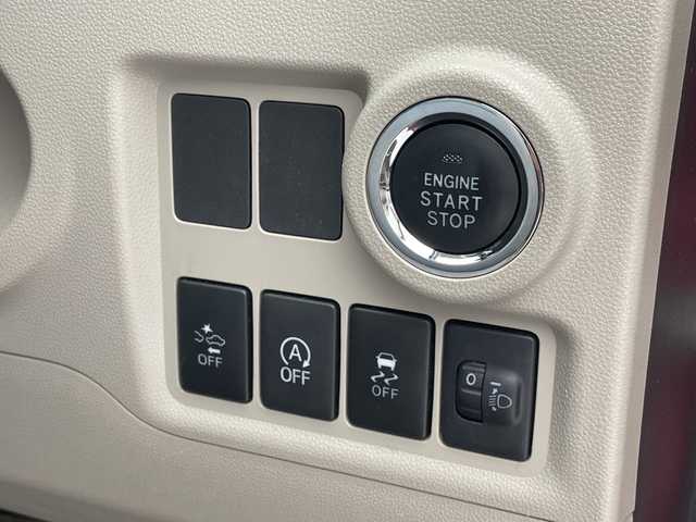 トヨタ パッソ X Lパッケージ S 沖縄県 2017(平29)年 5万km マゼンタベリーマイカM 純正ナビ（NSCD-W66）/（ワンセグＴＶ　Ｂｌｕｅｔｏｏｔｈ　CD）/バックカメラ/ドライブレコーダー/前後コーナーセンサー/プッシュスタート/スマートキー/純正フロアマット/アイドリングストップ/ドアバイザー/社外アルミホイール/取扱説明書/スペアキー