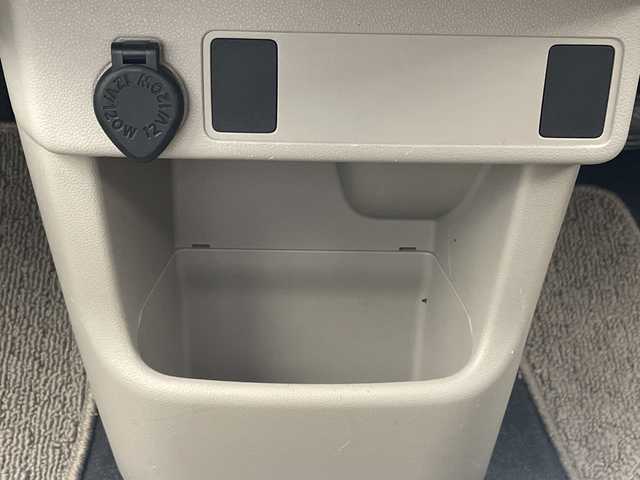 トヨタ パッソ X Lパッケージ S 沖縄県 2017(平29)年 5万km マゼンタベリーマイカM 純正ナビ（NSCD-W66）/（ワンセグＴＶ　Ｂｌｕｅｔｏｏｔｈ　CD）/バックカメラ/ドライブレコーダー/前後コーナーセンサー/プッシュスタート/スマートキー/純正フロアマット/アイドリングストップ/ドアバイザー/社外アルミホイール/取扱説明書/スペアキー