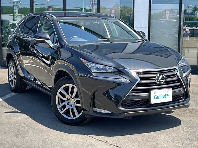 レクサス ＮＸ 200t バージョンL 道東・釧路十勝 2017(平29)年 6.8万km グラファイトブラックガラスフレーク ４ＷＤ/純正ＳＤナビ/　　【ＣＤ　ＤＶＤ　ＢＤ　ＢＴ　フルセグ　ＵＳＢ　ＡＵＸ】/バックカメラ/電動リアゲート/クルーズコントロール/ＬＥＤオートヘッドライト/レザーシート/シートヒーター/シートエアコン/パワーシート/純正18インチアルミホイール/アイドリングストップ/コーナーセンサー/ステアリングスイッチ/パドルシフト/ステアリングヒーター/フォグランプ/スマートキー/ＥＴＣ