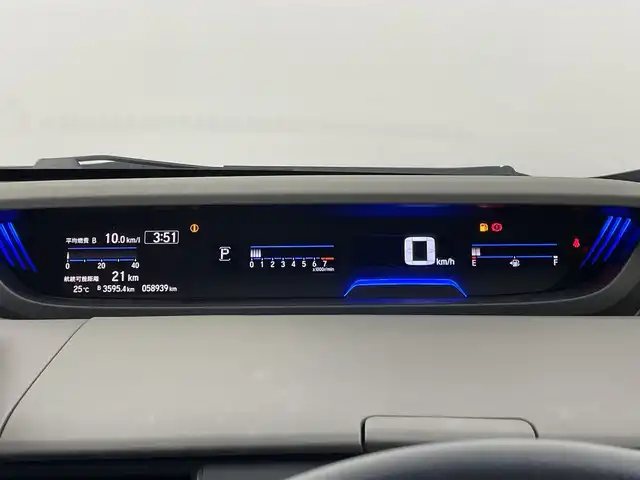 ホンダ フリード＋ G ホンダセンシング 埼玉県 2020(令2)年 5.9万km ミッドナイトブルービームM 社外9インチナビ/ CD DVD Bluetooth フルセグTV/ホンダセンシング/衝突軽減ブレーキ/アダクティブクルーズコントロール/レーンキープアシスト/クリアランスソナー /両側パワースライドドア/シートヒーター/ドライブレコーダー/LEDヘッドライト/ビルトインETC