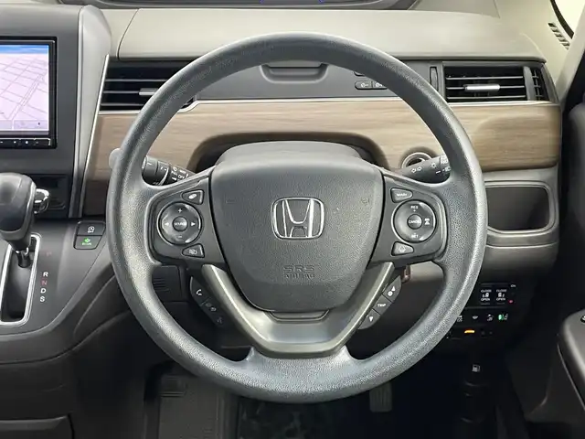 ホンダ フリード＋ G ホンダセンシング 埼玉県 2020(令2)年 5.9万km ミッドナイトブルービームM 社外9インチナビ/ CD DVD Bluetooth フルセグTV/ホンダセンシング/衝突軽減ブレーキ/アダクティブクルーズコントロール/レーンキープアシスト/クリアランスソナー /両側パワースライドドア/シートヒーター/ドライブレコーダー/LEDヘッドライト/ビルトインETC