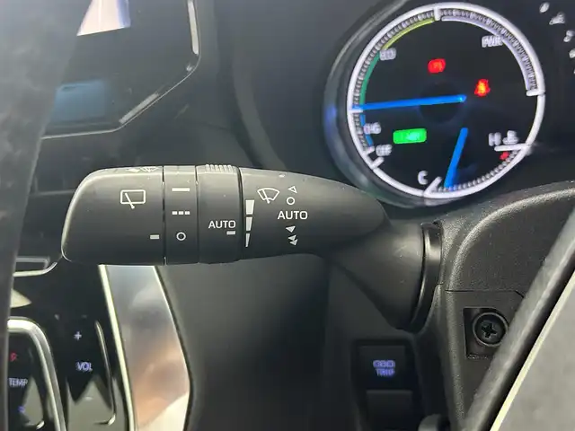 トヨタ ハリアー ハイブリッド Z レザーパッケージ 福井県 2021(令3)年 2.5万km ブラック 純正ディスプレイオーディオ/【Bluetooth/MiraCast/USB/AUX/AM/FM】/JBLサウンドシステム/バックカメラ /衝突軽減ブレーキ/ブラインドスポットモニター/ヘッドアップディスプレイ/レーンキープアシスト/デジタルインナーミラー/ハーフレザーシート/パワーシート （運転席/助手席）/メモリーシート（運転席）/シートヒーター （運転席/助手席）/エアーシート/革巻きステアリング/ステアリングヒーター/ステアリングチルド機構/パワーバックドア/ウィンカー付き電動格納式ミラー/LEDヘッドライド/フォグランプ/オートライト /オートマチックハイビーム/コーナーセンサー/純正１９インチアルミ