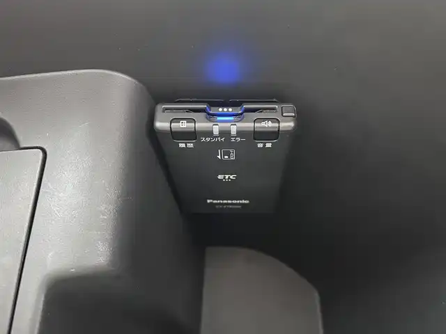 ルノー キャプチャー インテンス 佐賀県 2020(令2)年 7.5万km ベージュ 社外7インチナビ/フルセグTV/DVD/Bluetooth/バックカメラ/クルーズコントロール/オートライト/パーキングソナー/LEDヘッドライト/フォグライト/前方ドライブレコーダー/ETC/ステアリングスイッチ/ハーフレザーシート/純正17インチアルミホイール/スマートキー/電動格納ミラー/純正ドアバイザー/ISOFIX対応シート/プッシュスタート/スマートキー