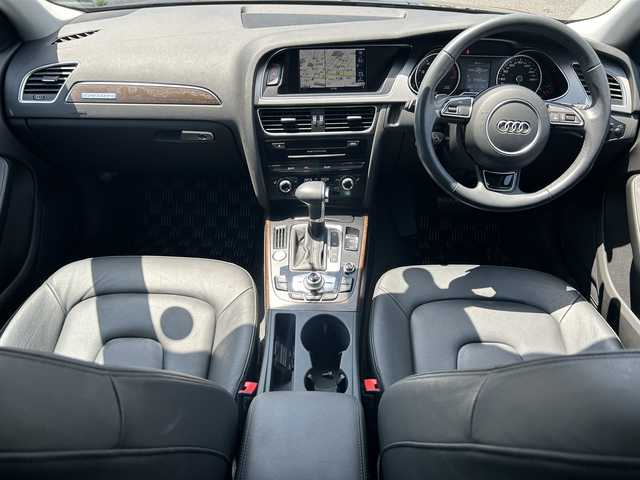 アウディ Ａ４ アバント 2．0 TFSIクワトロ 福島県 2014(平26)年 2.1万km ムーンライトブルーパールエフェクト ワンオーナー/4WD/ターボ/純正HDDナビ/　【フルセグ/MSV/DVD/BT】/バックカメラ/ステアリングスイッチ/クルーズコントロール/パドルシフト/前席シートヒーター/レザーシート/ビルトインETC/ドライブレコーダー/前席パワーシート/ブラインドスポットモニター/横滑り防止機能/アイドリングストップ/パーキングアシスト/コーナーセンサー/HIDヘッドライト（AUTO機能付き）/　・フォグランプ/