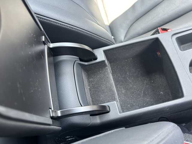 アウディ Ａ４ アバント 2．0 TFSIクワトロ 福島県 2014(平26)年 2.1万km ムーンライトブルーパールエフェクト ワンオーナー/4WD/ターボ/純正HDDナビ/　【フルセグ/MSV/DVD/BT】/バックカメラ/ステアリングスイッチ/クルーズコントロール/パドルシフト/前席シートヒーター/レザーシート/ビルトインETC/ドライブレコーダー/前席パワーシート/ブラインドスポットモニター/横滑り防止機能/アイドリングストップ/パーキングアシスト/コーナーセンサー/HIDヘッドライト（AUTO機能付き）/　・フォグランプ/