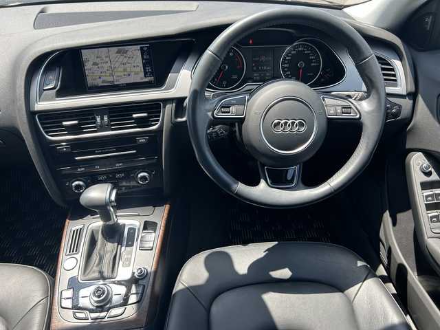 アウディ Ａ４ アバント 2．0 TFSIクワトロ 福島県 2014(平26)年 2.1万km ムーンライトブルーパールエフェクト ワンオーナー/4WD/ターボ/純正HDDナビ/　【フルセグ/MSV/DVD/BT】/バックカメラ/ステアリングスイッチ/クルーズコントロール/パドルシフト/前席シートヒーター/レザーシート/ビルトインETC/ドライブレコーダー/前席パワーシート/ブラインドスポットモニター/横滑り防止機能/アイドリングストップ/パーキングアシスト/コーナーセンサー/HIDヘッドライト（AUTO機能付き）/　・フォグランプ/