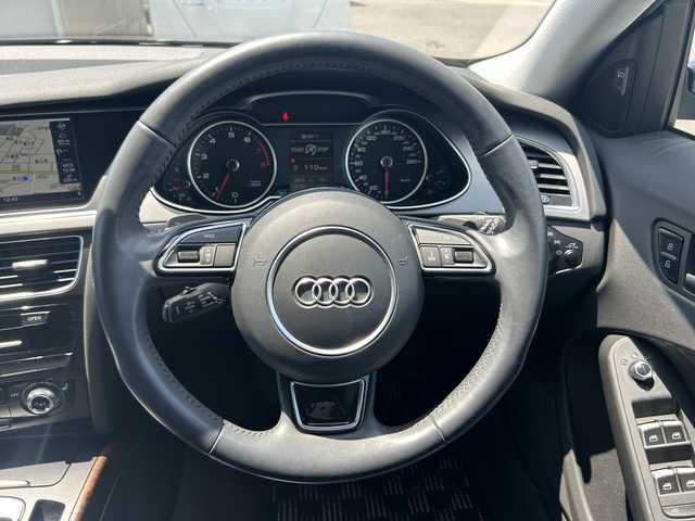 アウディ Ａ４ アバント 2．0 TFSIクワトロ 福島県 2014(平26)年 2.1万km ムーンライトブルーパールエフェクト ワンオーナー/4WD/ターボ/純正HDDナビ/　【フルセグ/MSV/DVD/BT】/バックカメラ/ステアリングスイッチ/クルーズコントロール/パドルシフト/前席シートヒーター/レザーシート/ビルトインETC/ドライブレコーダー/前席パワーシート/ブラインドスポットモニター/横滑り防止機能/アイドリングストップ/パーキングアシスト/コーナーセンサー/HIDヘッドライト（AUTO機能付き）/　・フォグランプ/