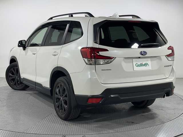 スバル フォレスター X－エディション 広島県 2020(令2)年 6.4万km クリスタルホワイトP 禁煙車/純正８型ナビ/バック／フロント／サイドカメラ/シートヒーター/アダブティブヘッドライト/パワーシート/レーダークルーズコントロール/衝突軽減/コーナーセンサー/ドラレコ/ＥＴＣ/レーンキープアシスト/踏み間違い防止/ルーフレール/純正１８インチアルミホイール(225/55/R18)/エアバッグ(運転席/助手席/サイド/カーテン)