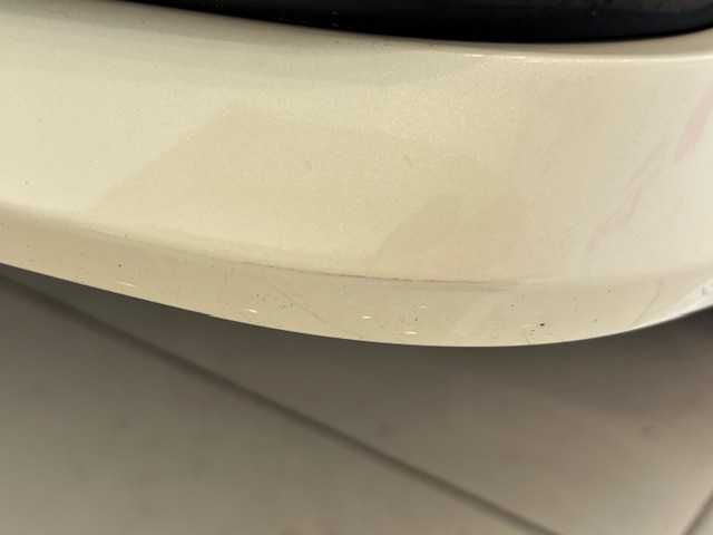 日産 セレナ ハイウェイスター V 埼玉県 2020(令2)年 4.2万km ブリリアントホワイトパール エマージェンシーブレーキ/フリップダウンモニター/純正10インチナビ/　　CD/DVD/フルセグ/USB/アラウンドビューモニター/サイドカメラ/バックカメラ/両側パワースライドドア/レーダークルーズコントロール/LEDヘッドライト/純正16インチアルミホイール/プッシュスタート/アイドリングストップ/ビルトインETC