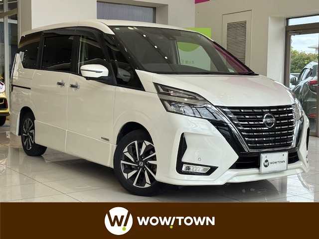 日産 セレナ ハイウェイスター V 埼玉県 2020(令2)年 4.2万km ブリリアントホワイトパール エマージェンシーブレーキ/フリップダウンモニター/純正10インチナビ/　　CD/DVD/フルセグ/USB/アラウンドビューモニター/サイドカメラ/バックカメラ/両側パワースライドドア/レーダークルーズコントロール/LEDヘッドライト/純正16インチアルミホイール/プッシュスタート/アイドリングストップ/ビルトインETC